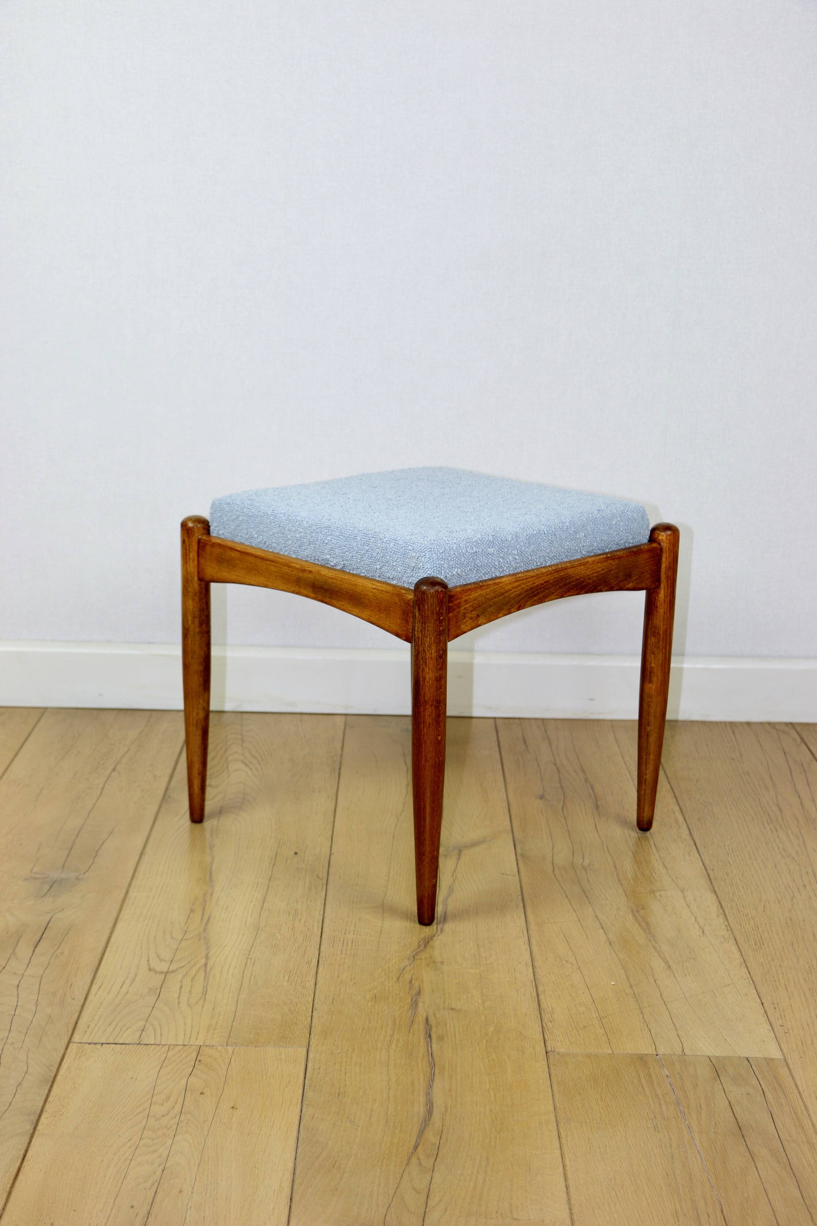 Edmund Homa stool blue boucle seat light blue
