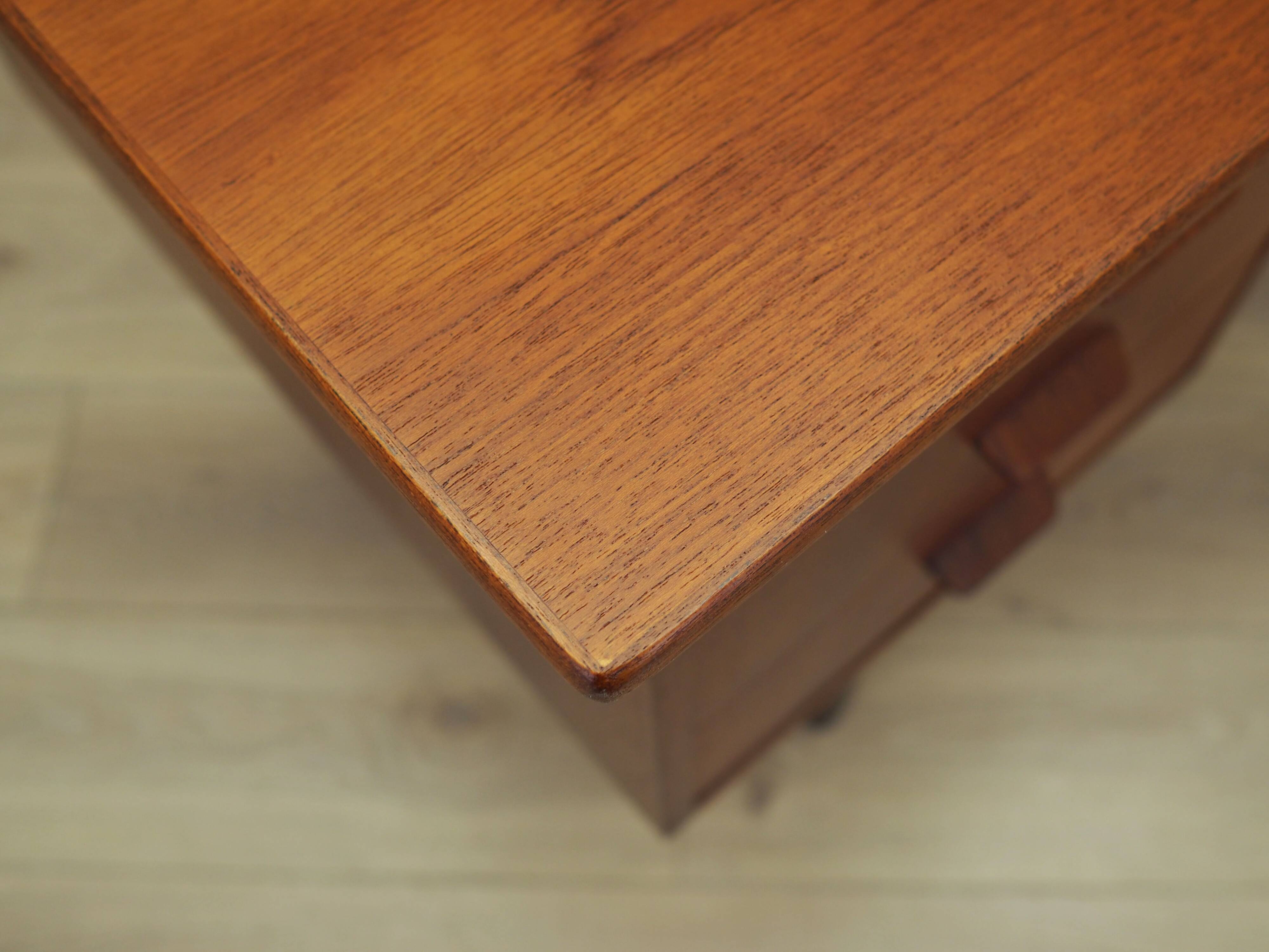 Teak desk, Danish design, 1970s, production: Denmark
