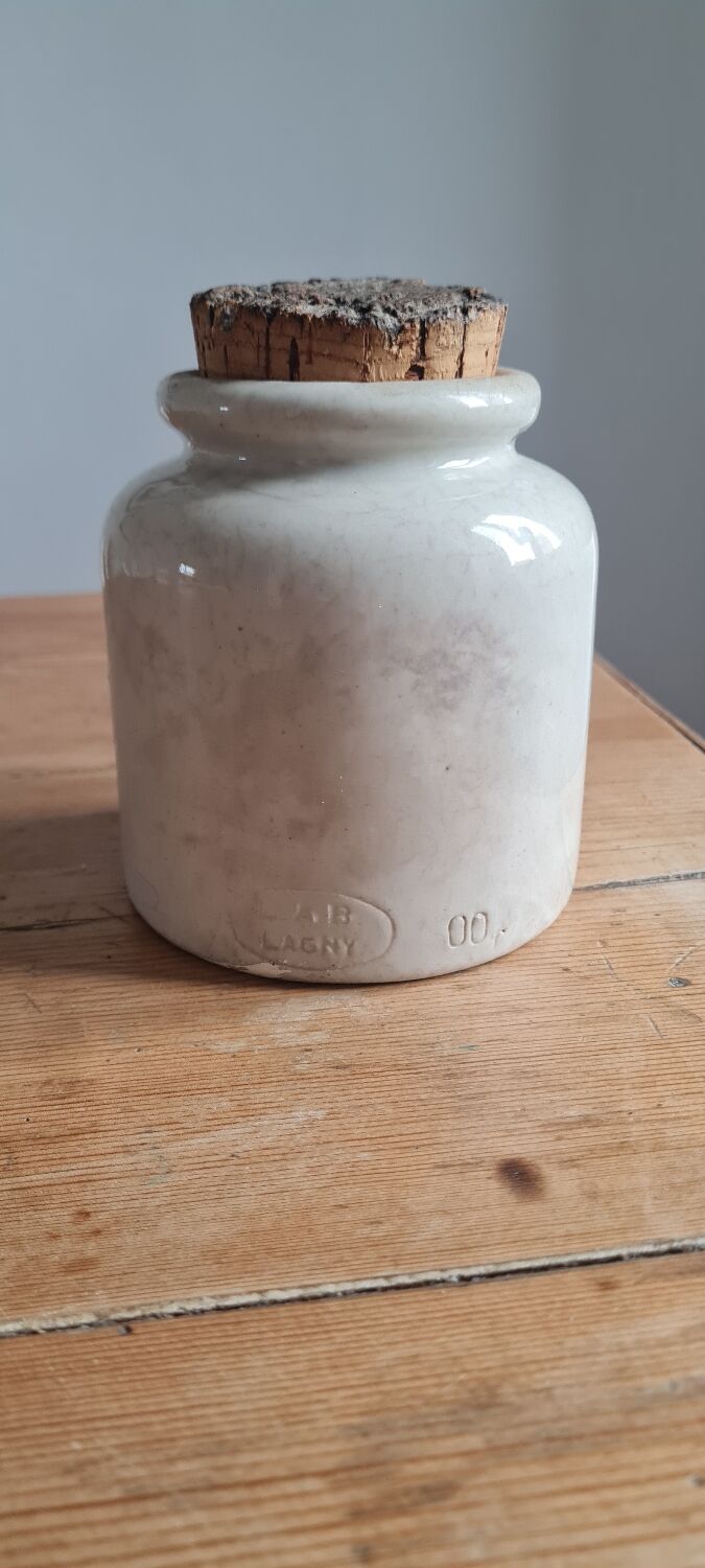 Stoneware mustard pot