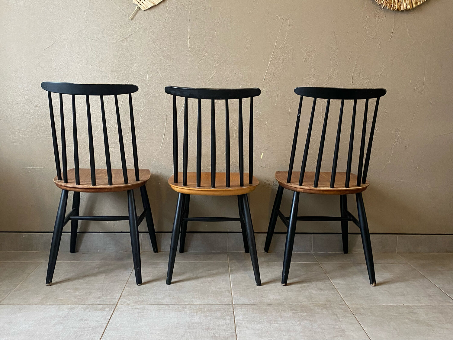 3 vintage Fanett chairs, Tapiovaara model, Stol Kamnik edition