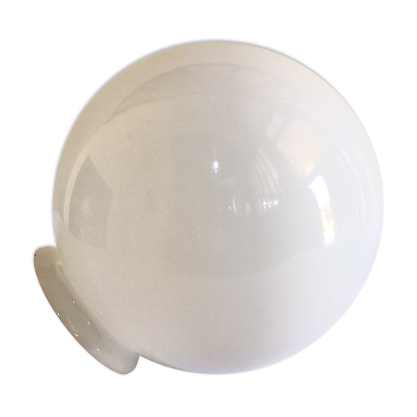 Vintage white opaline globe suspension