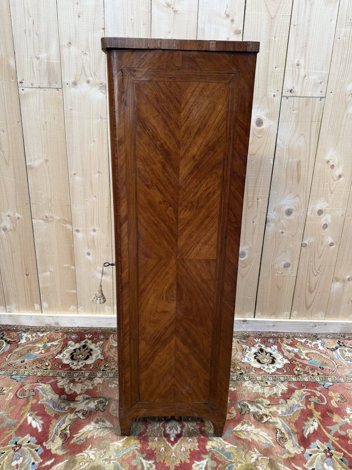 Cabinet - Bonnetière in marquetry in Transition style