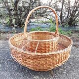 Wicker bottle holder bar basket