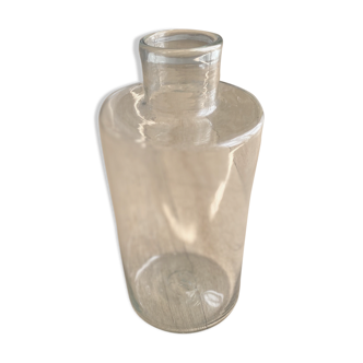 Apothecary bottle