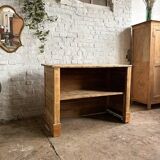 Old small wooden counter