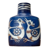 Danish mid-century porcelain vase from the Baca line with bird motif by Nils Thorsson for Aluminia Royal Copenhagen, 1960s.