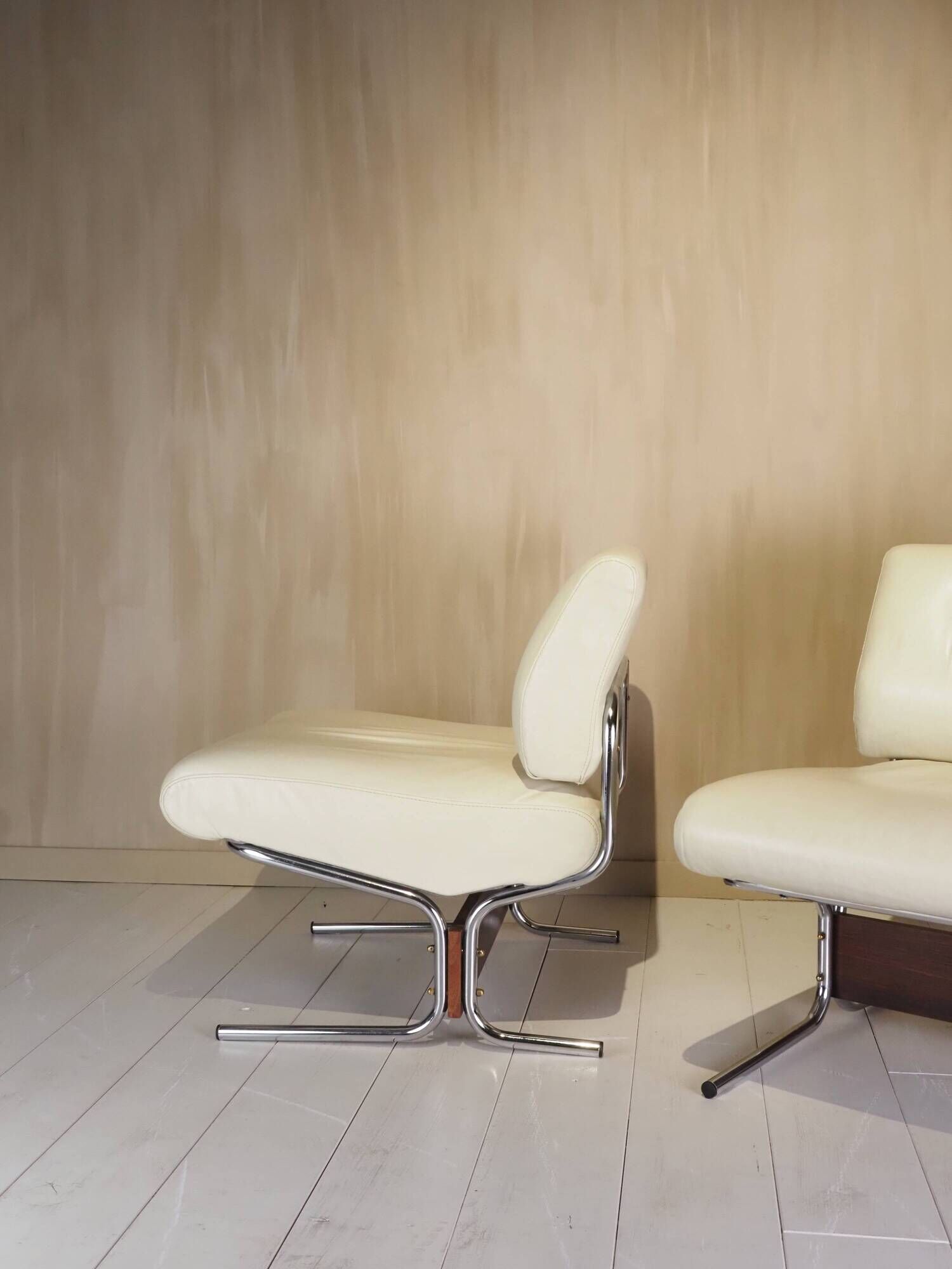 Rare pair of "Caracas" lounge chairs by Pierre Guariche, 1960s
