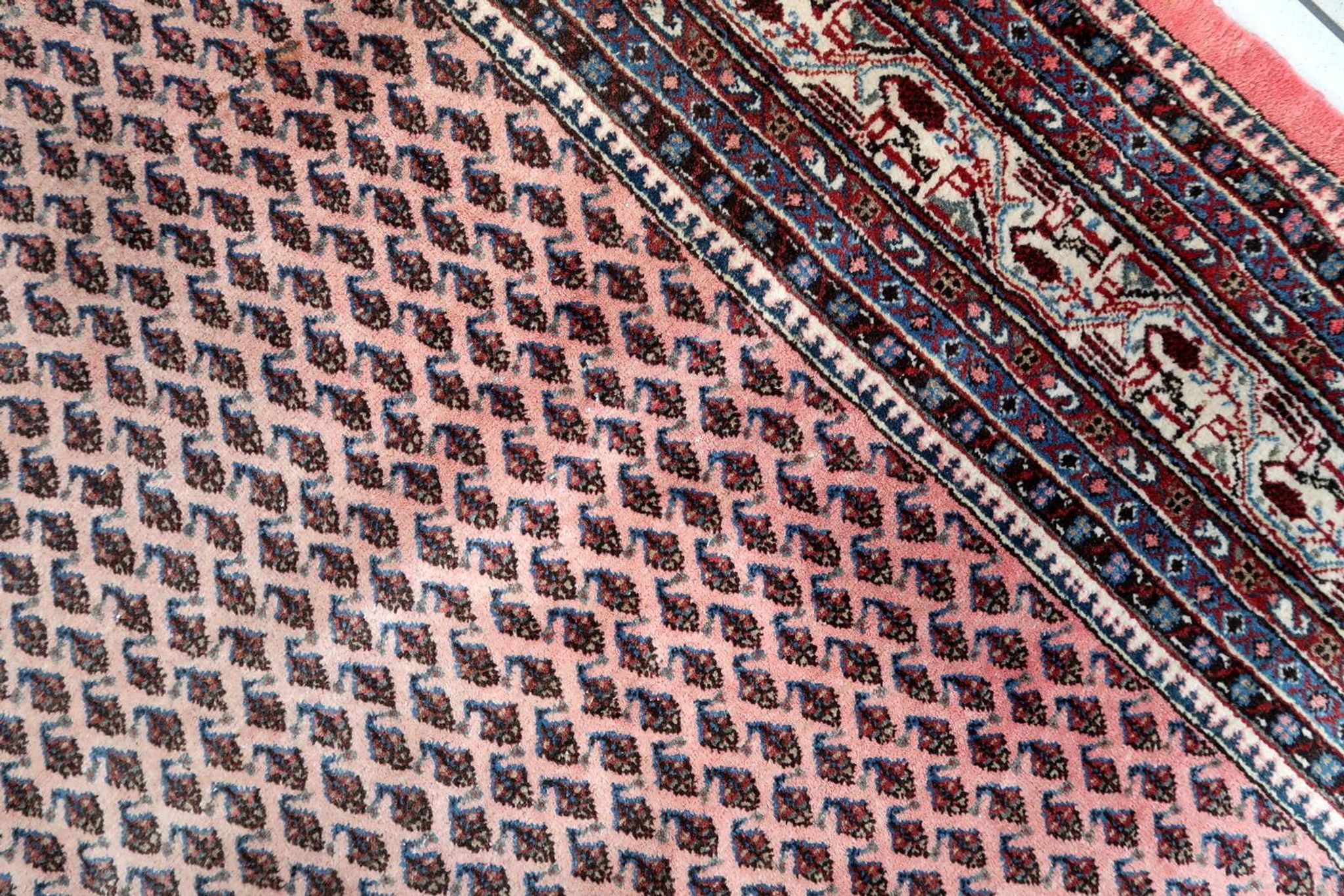 Tapis Seraband Vintage Fait Main en Laine – 194 x 274 cm