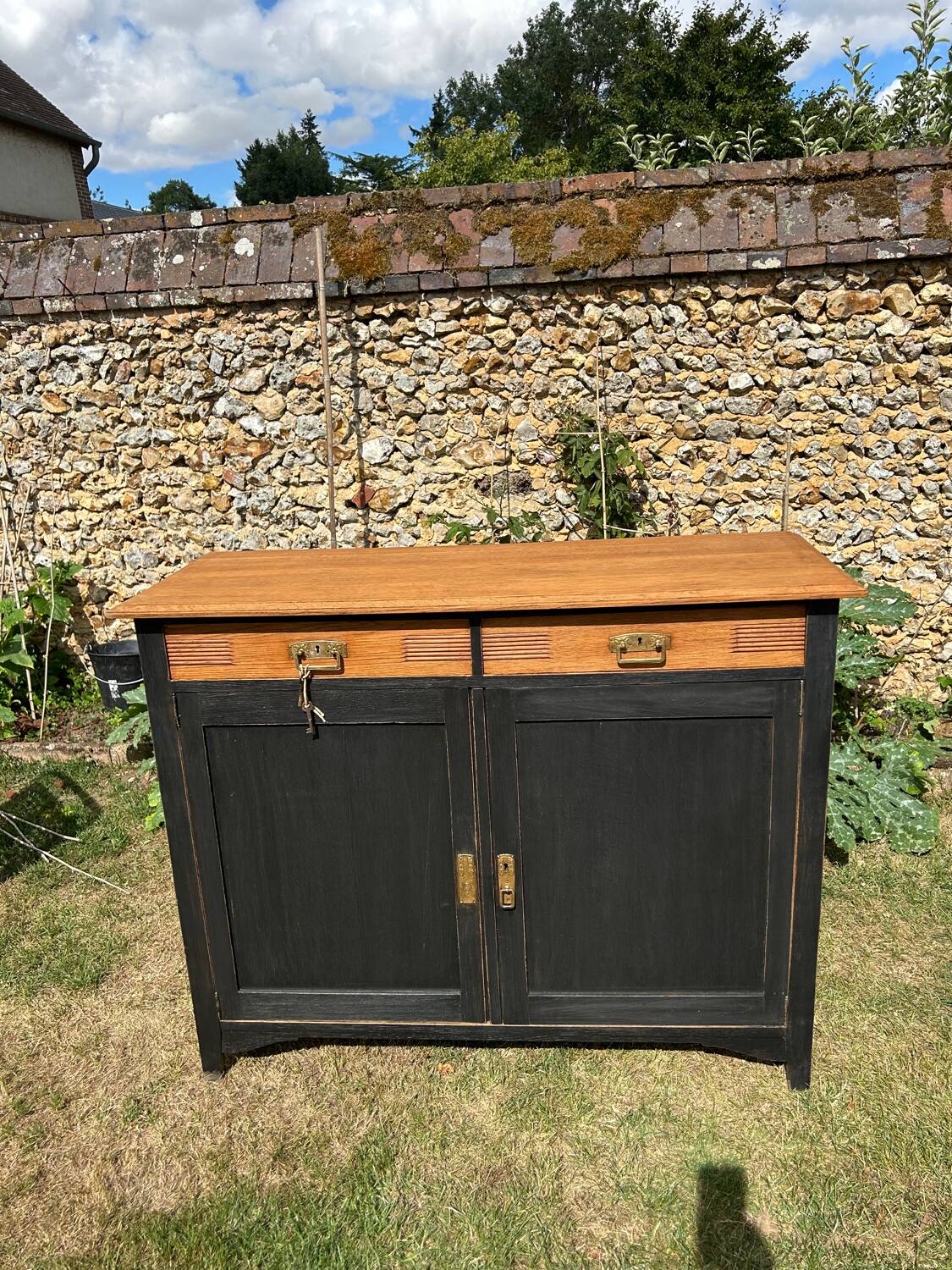 Large vintage Parisian sideboard from the 1930s