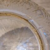 Globe for suspension