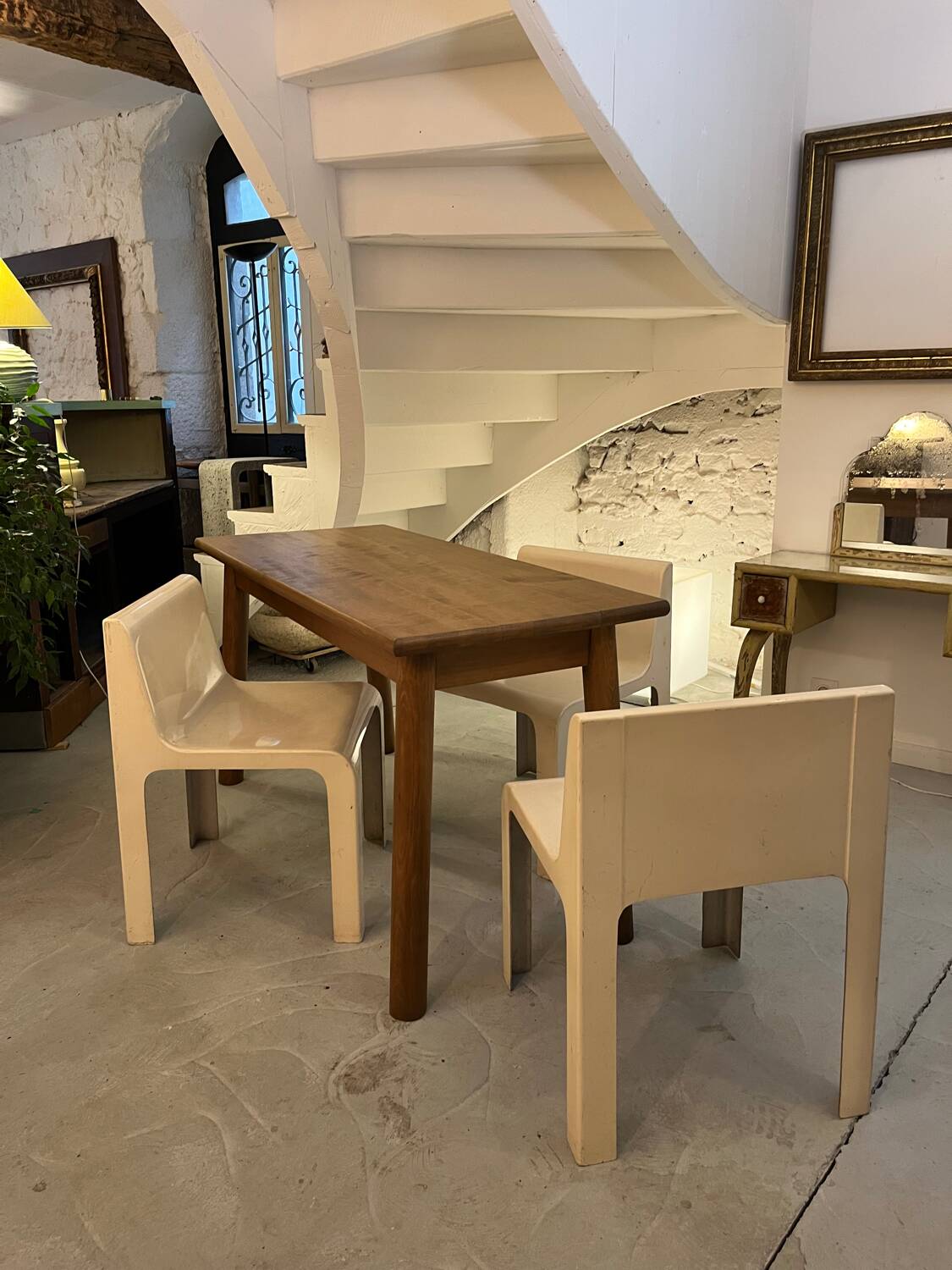 Table à manger en hêtre