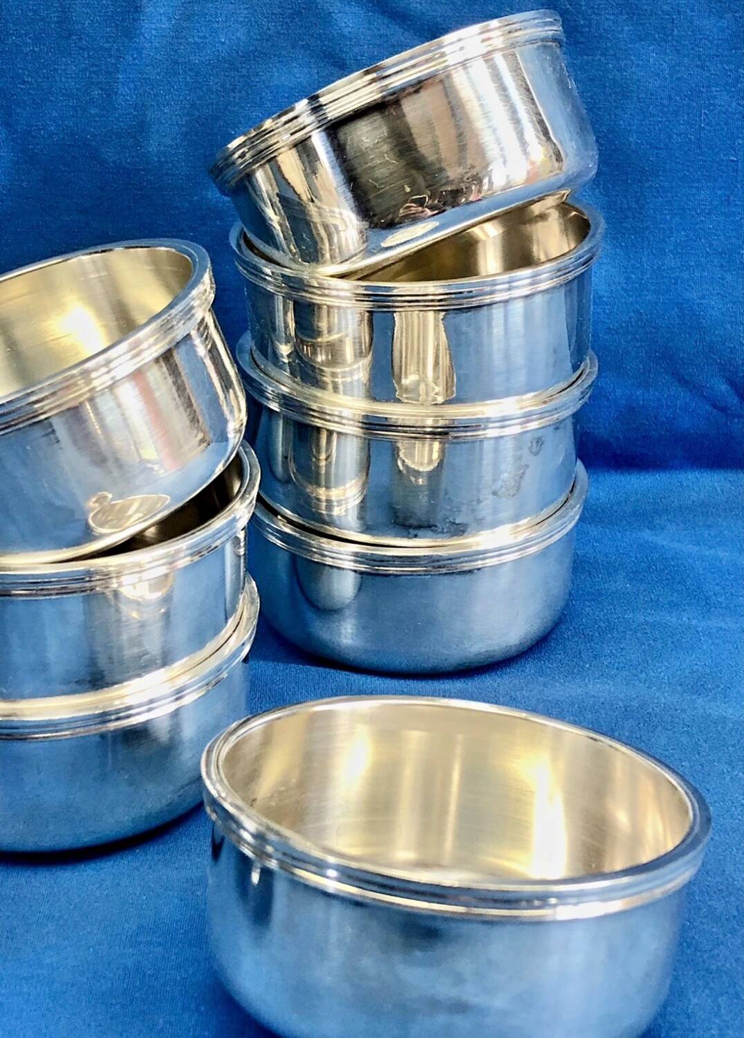 Bouchon De Bouteille Ancien En Métal Argenté Et Liège - Déco Vintage