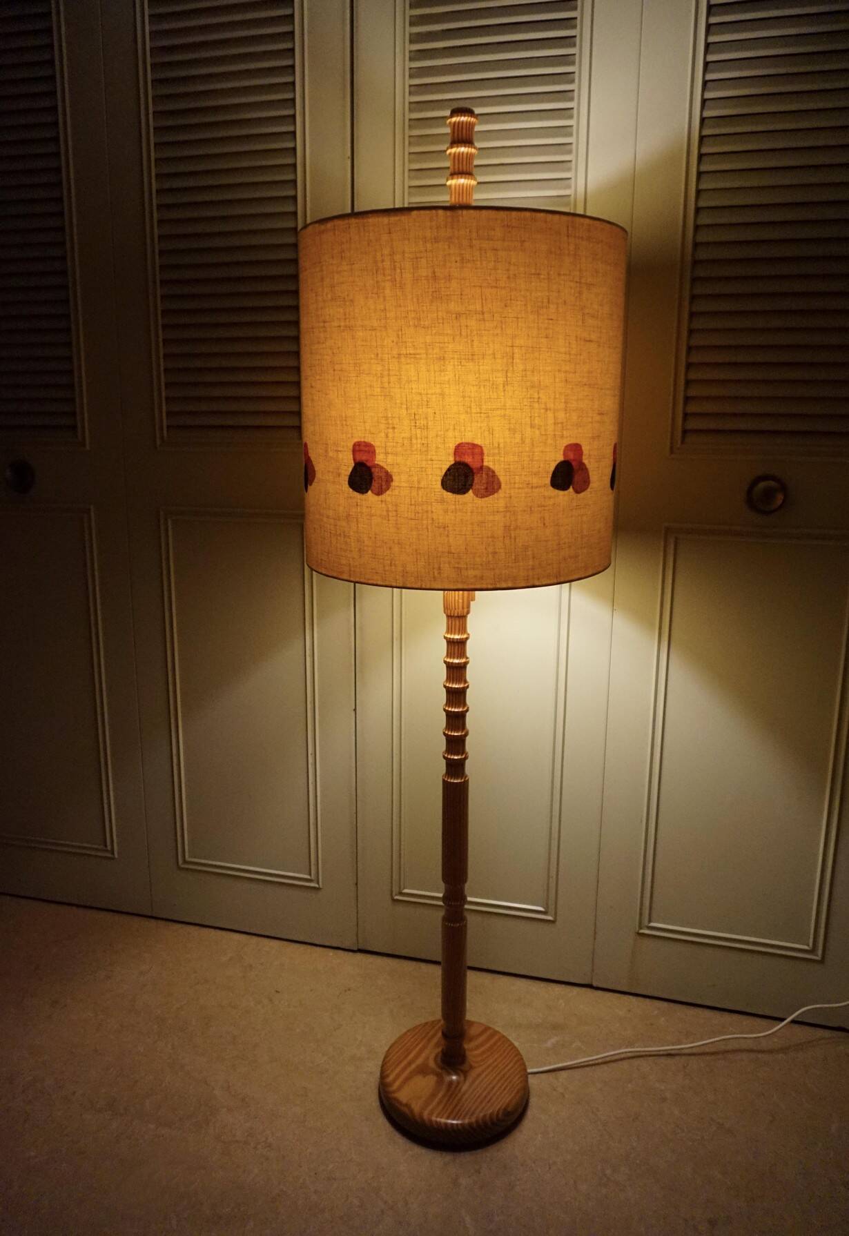 Mid-Century Scandinavian Pine Floor Lamp by Temde, 1960s