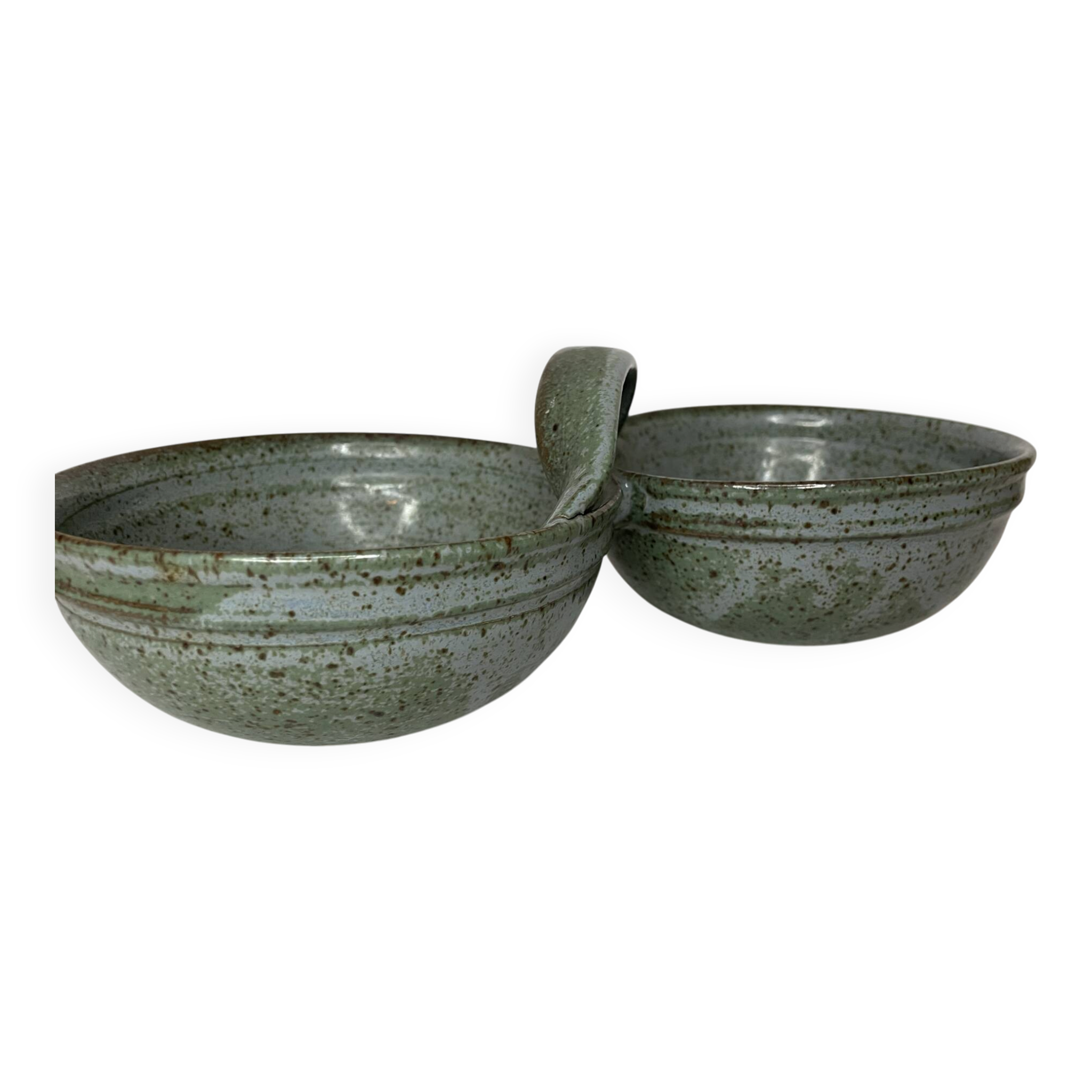 Green ceramic serving dish