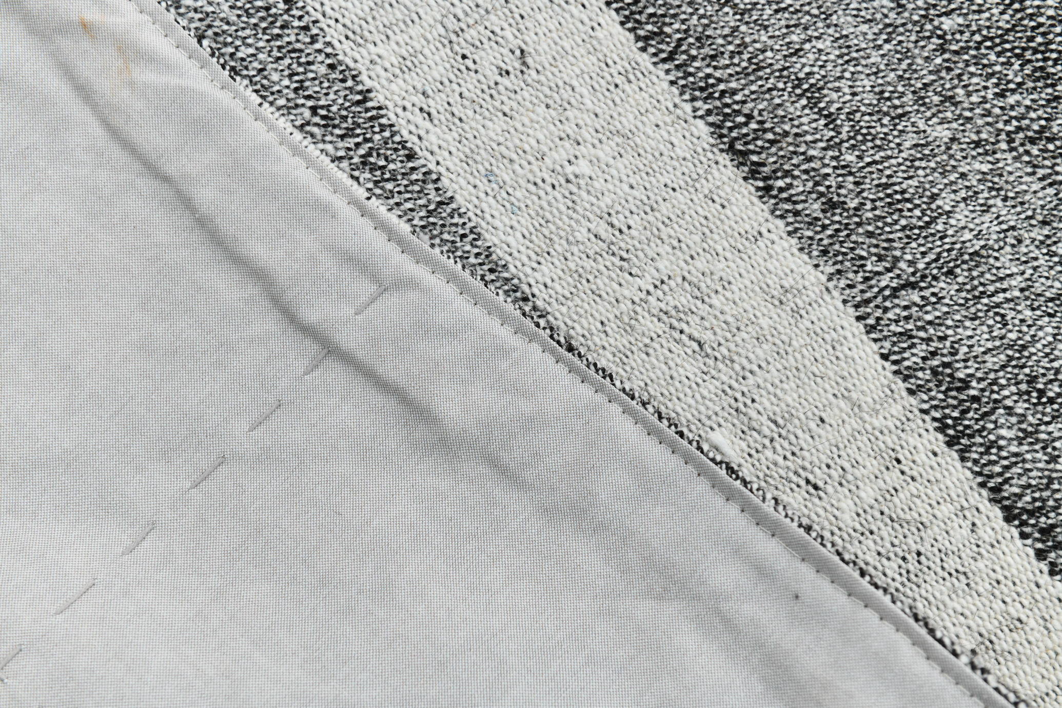2x8 narrow vintage runner rug 71x248cm