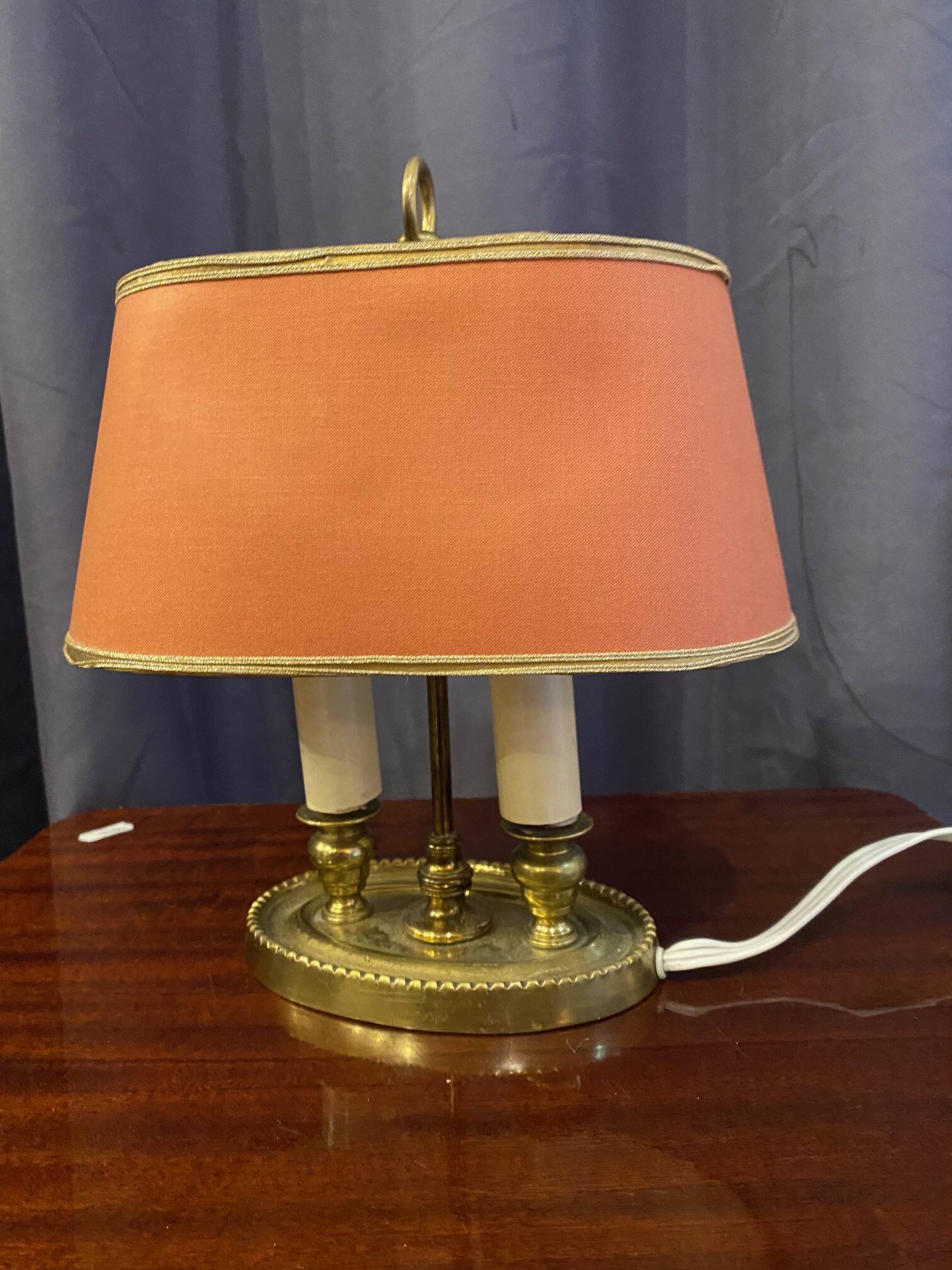 Lampe bouillotte en bronze double feux avec abat-jour tissu petit modèle