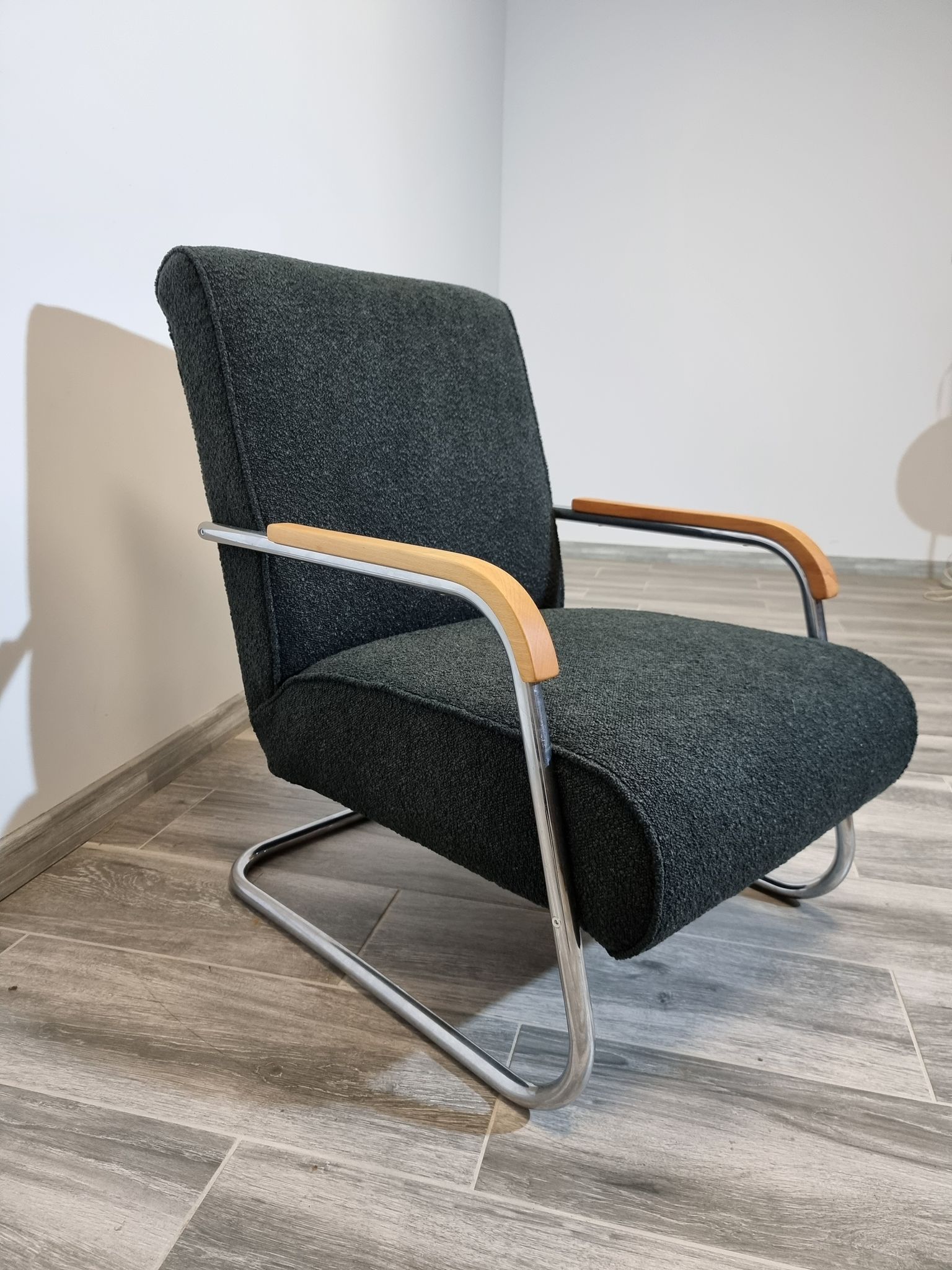 Fauteuil tubulaire par Anton Lorenz restauré