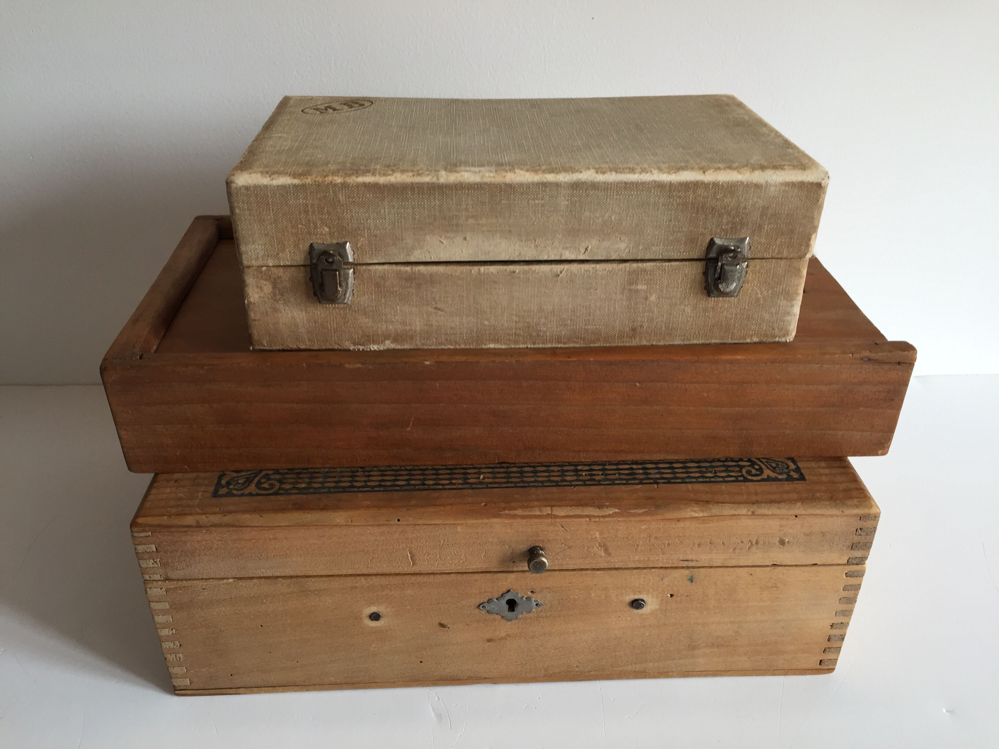 Ensemble de 3 boites en bois toilette de pension vintage