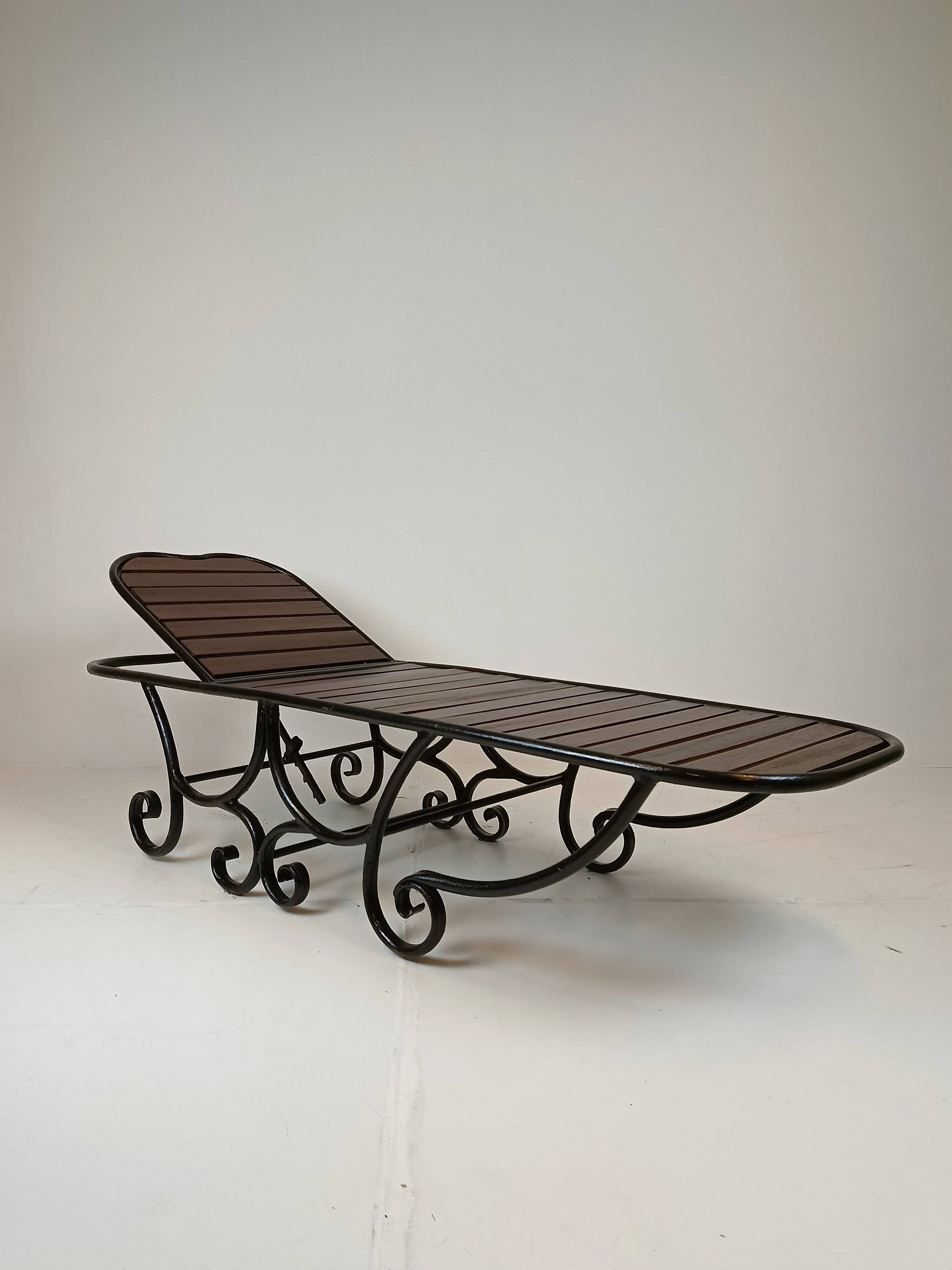 Classic Italian daybed (2)