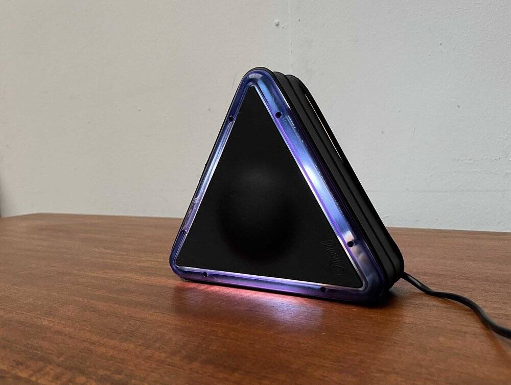 Postmodern triangular table lamp by Daniels Design for Ottika, 1980s.