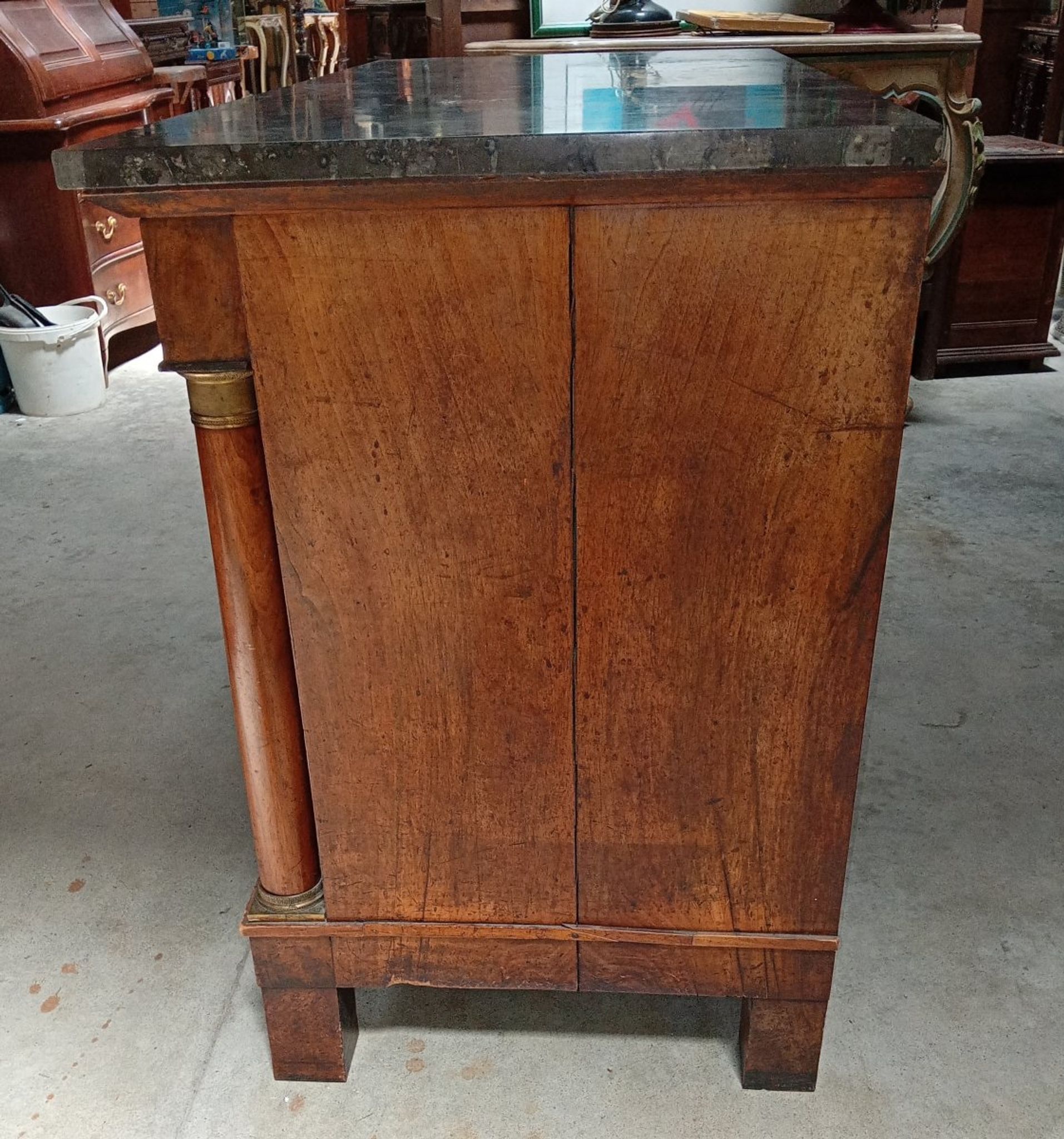 Empire-style walnut commode – black marble – 19th century