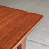 Table basse 'N°24' par Jorgen Aakjaer Jorgensen