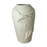 Porcelain vase thick white decor in relief duck flight