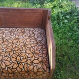 Art Deco banquette in its original condition.