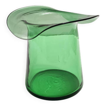 Vase cylindrique en verre soufflé à la main vert, Empoli, Italie