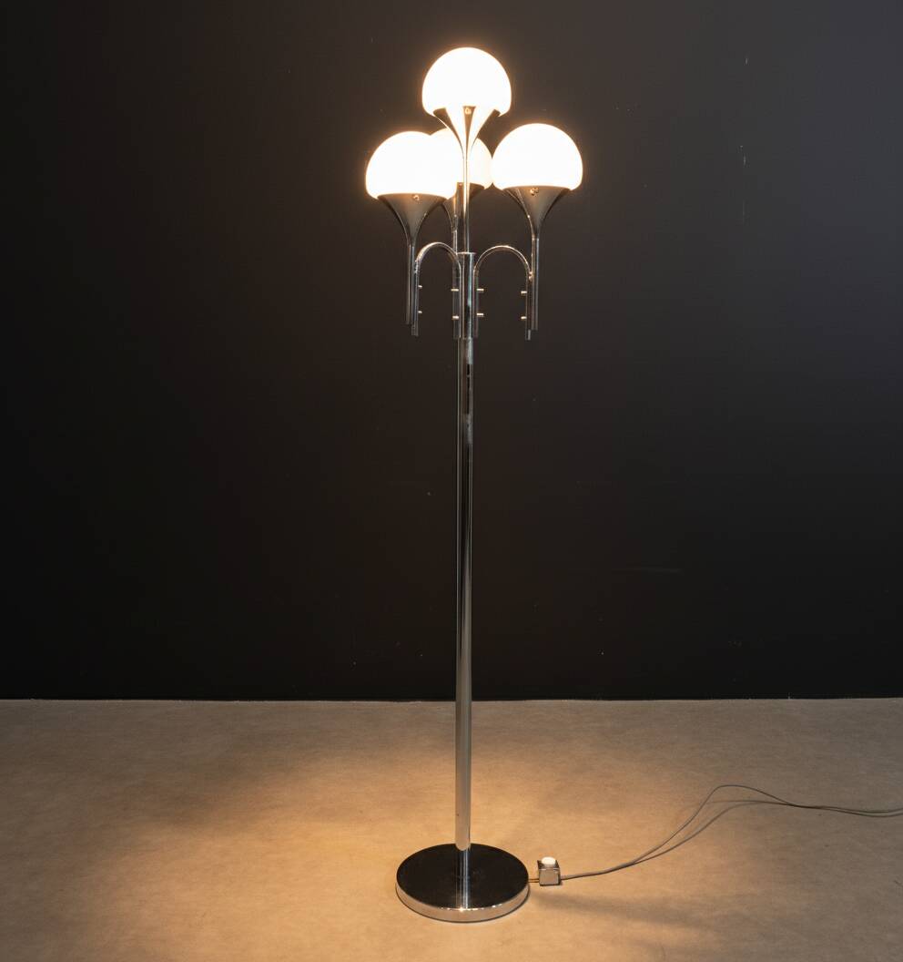 Vintage Sciolari floor lamp