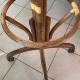 Parrot coat rack