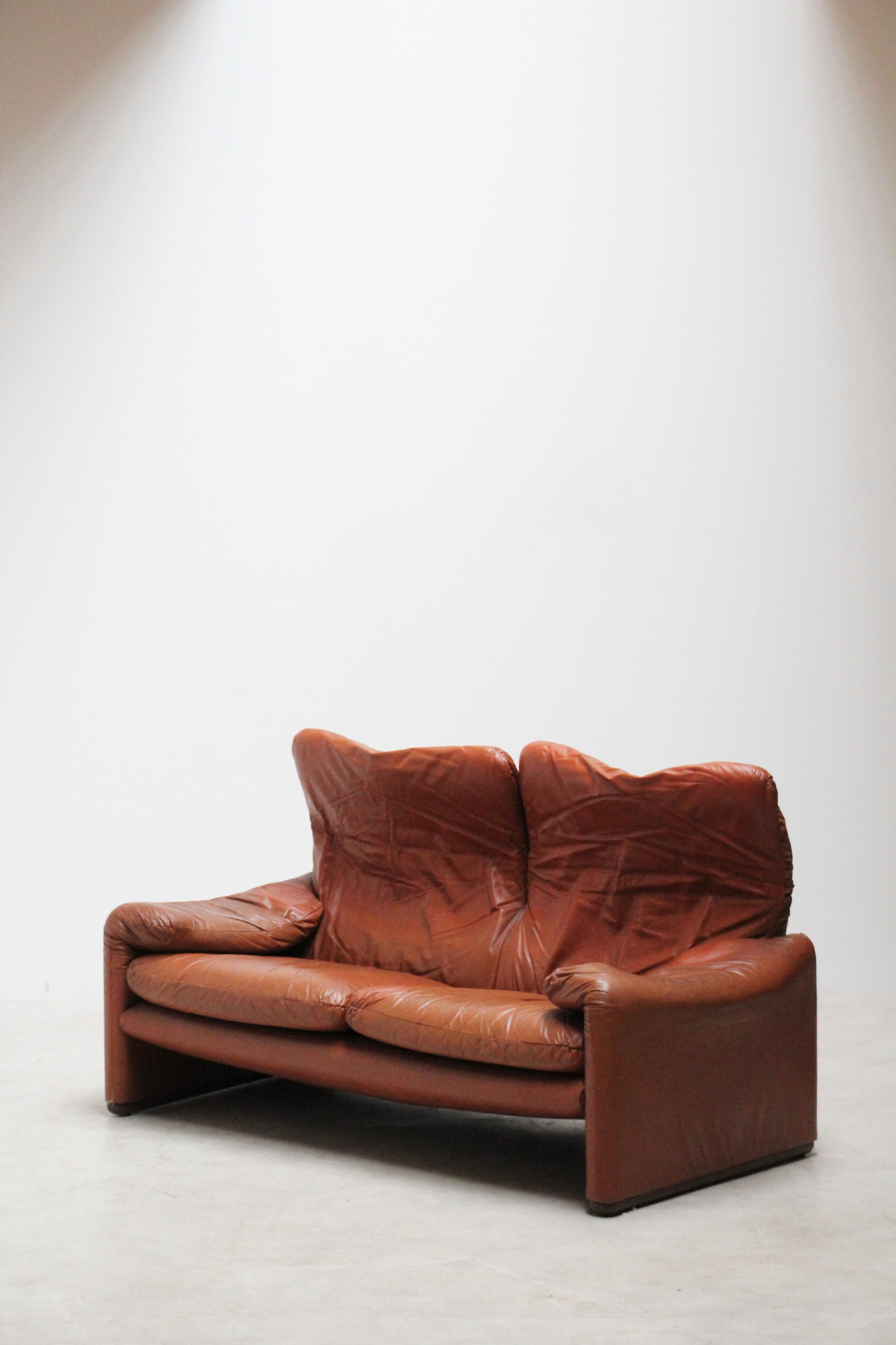 2 seater sofa Maralunga by Vico Magistretti