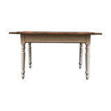 Farm table