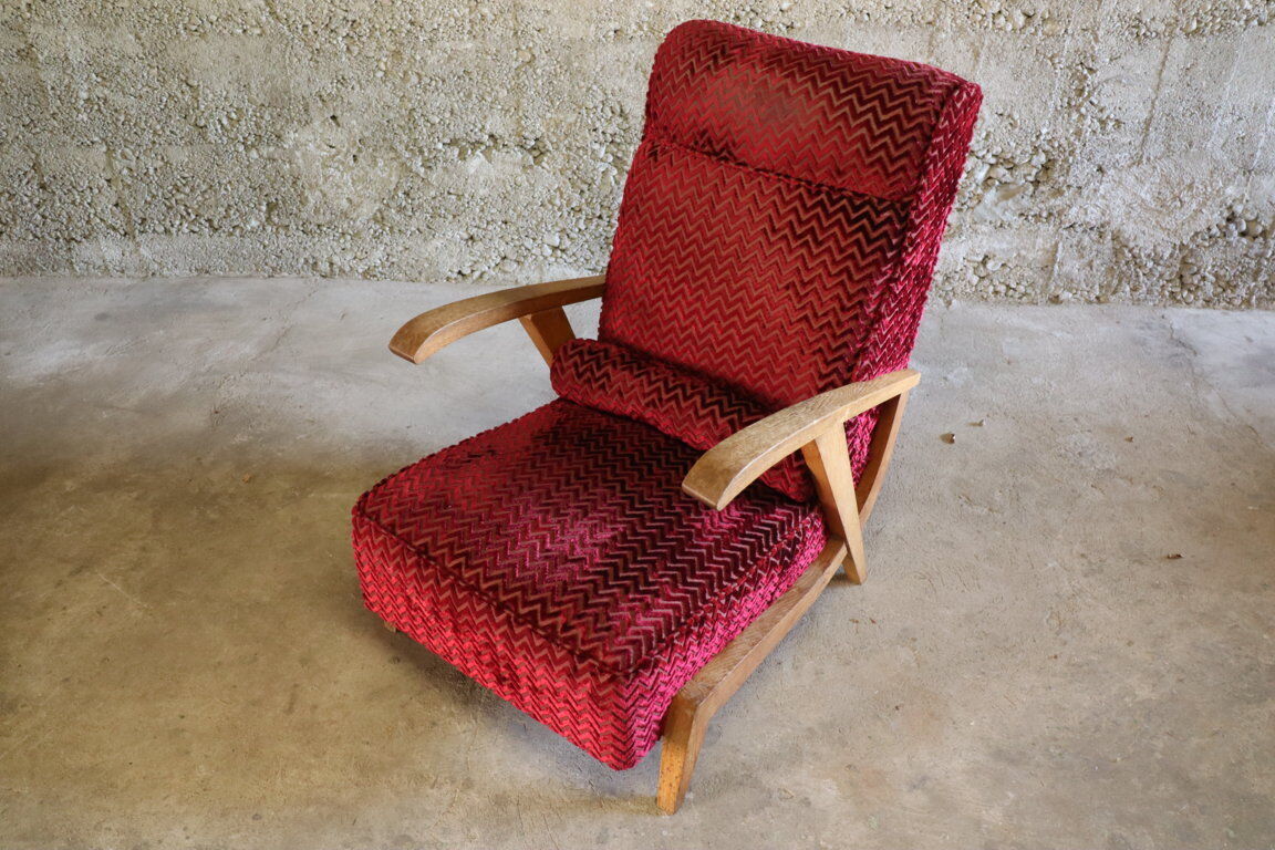 Fauteuil vintage en velours et bois 1950