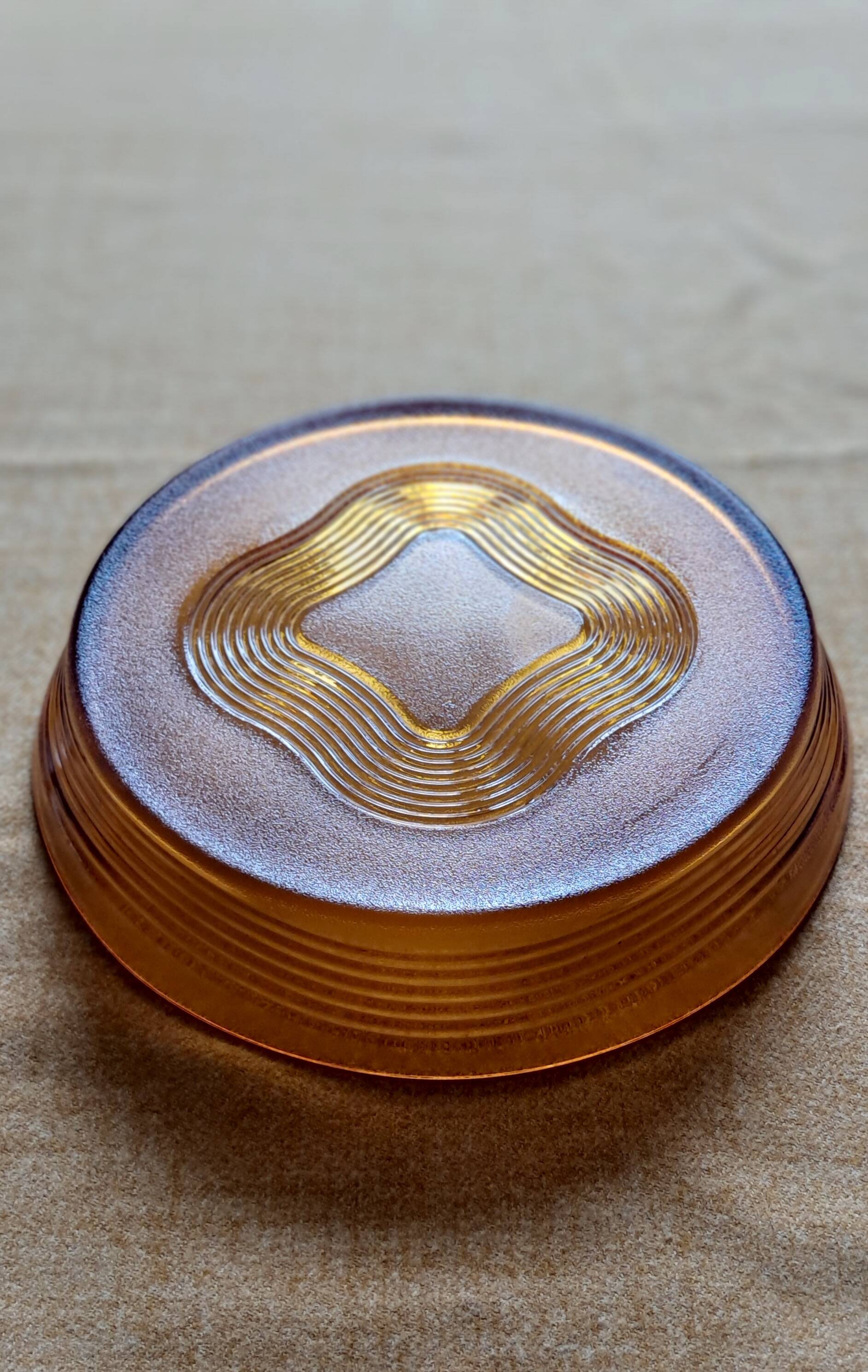 Duralex serving dish model Ondine