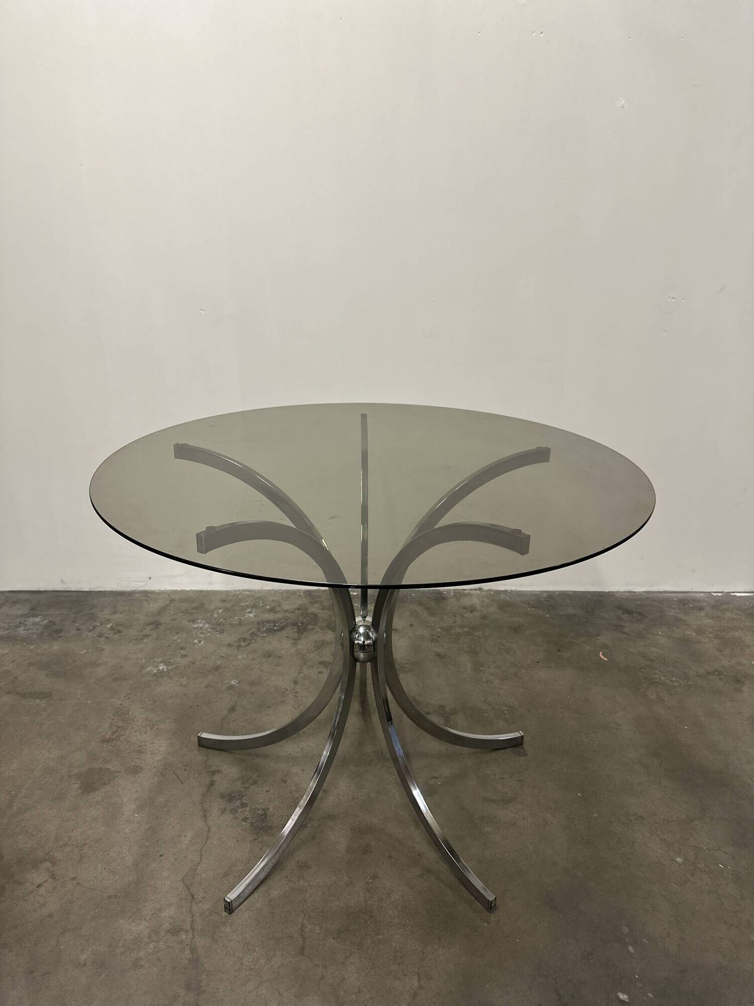 Vintage Space Age coffee table in chromed metal and smoked glass