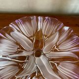 Fruit bowl on stand