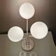 Vintage table lamp in white metal with 3 balls, 80s