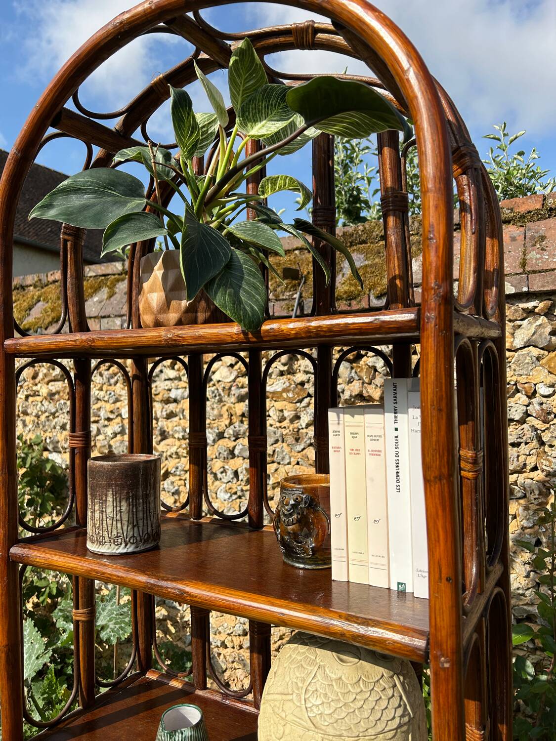 Vintage rattan shelf 1970