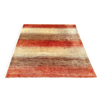 Handmade Pakistani rug