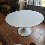 Tulip foot table from the 70s, 120cms in diameter
