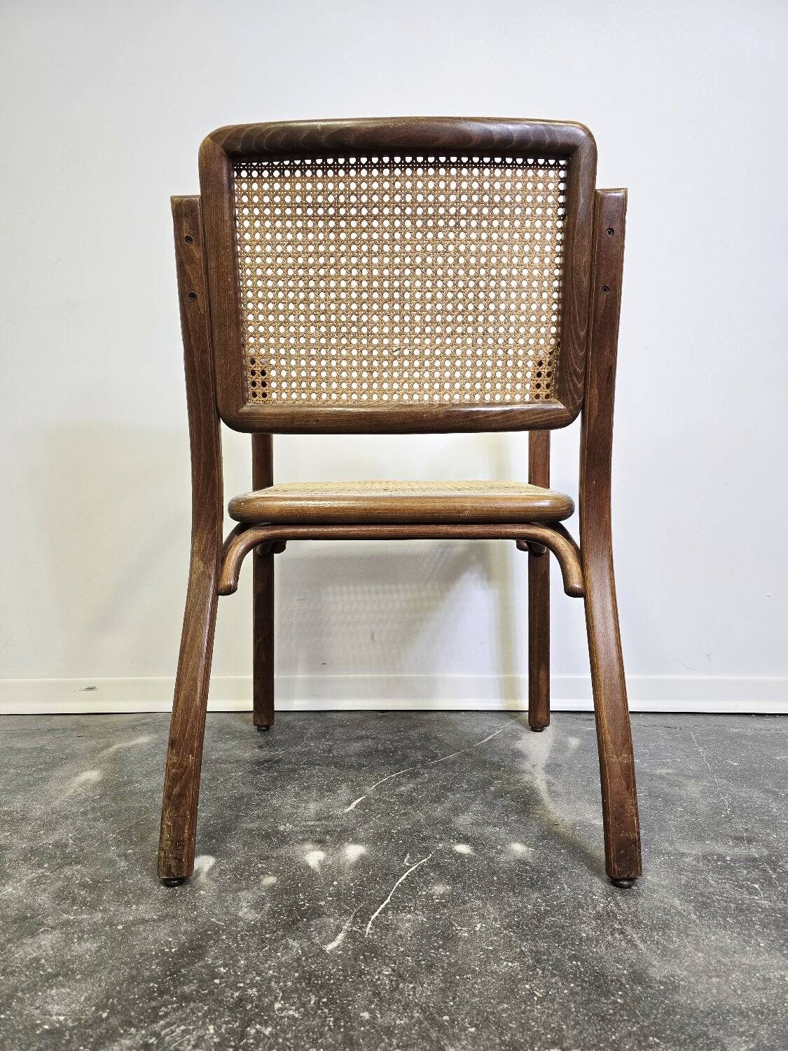 Fauteuil en bois cintré des années 60