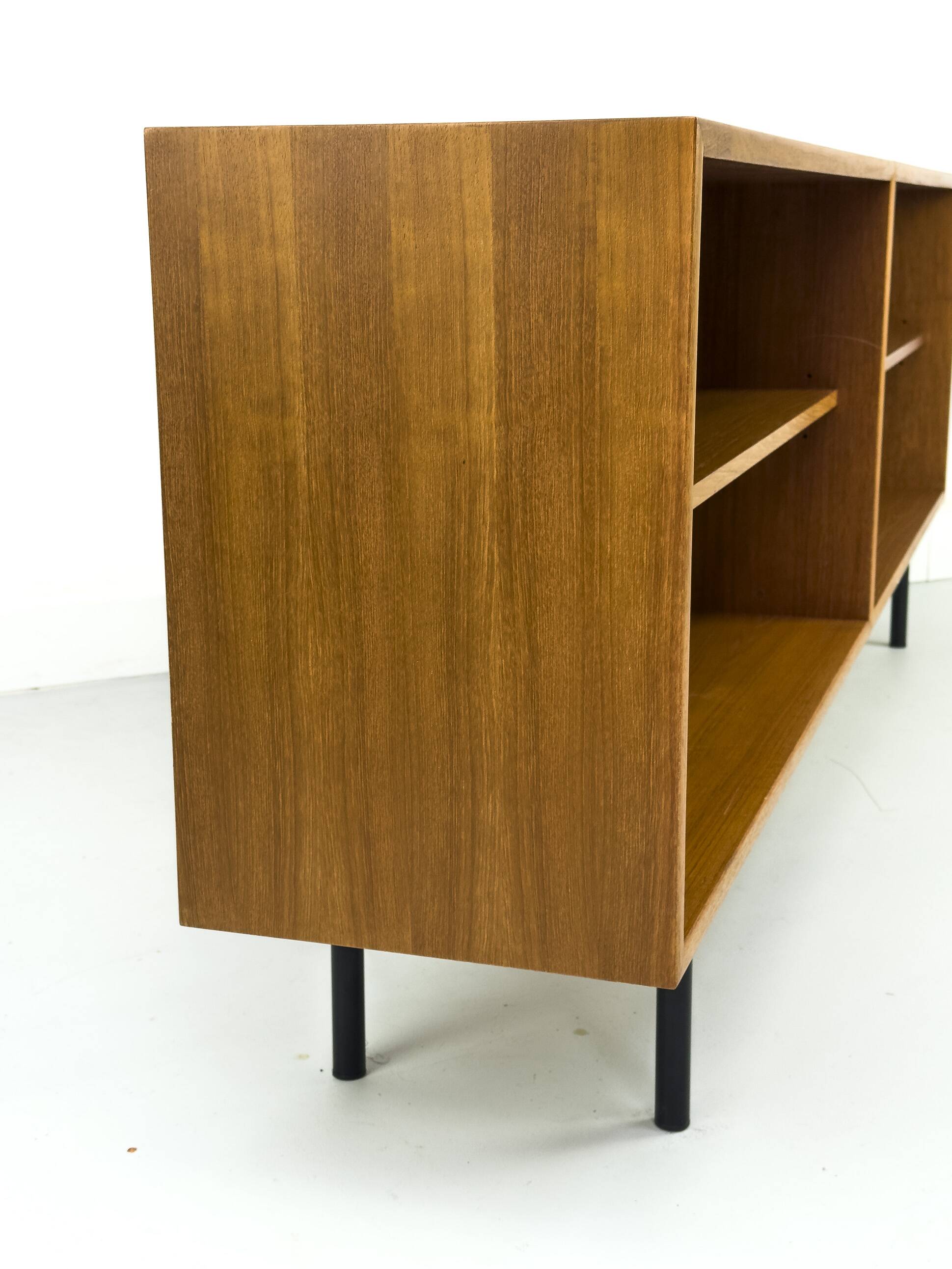 Buffet bas en teck de WK Möbel, 1960s