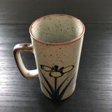 Mug en grès décor floral