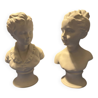 Pair of busts of Louise and Alexandre Brongniart after Houdon in biscuit porcelain made by Tharaud in Limoges height 31cms in very good condition