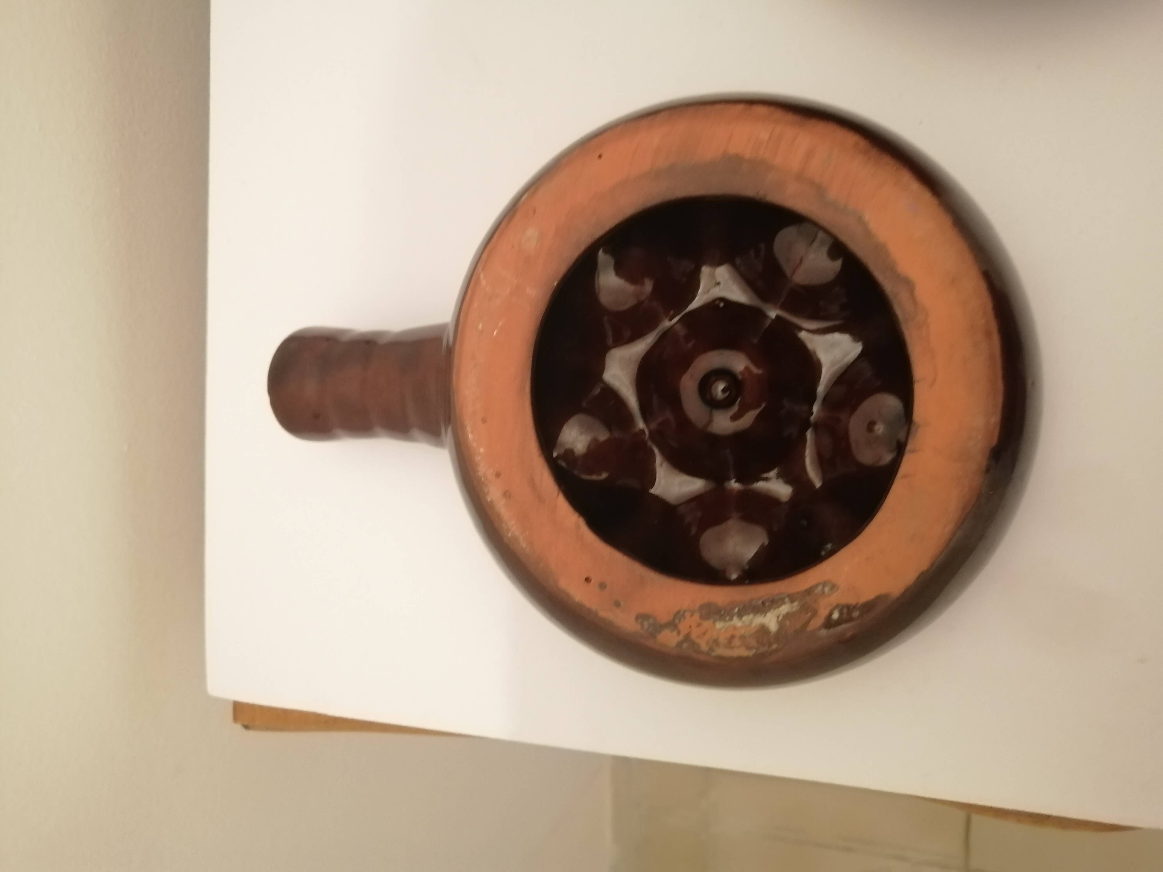 Set of ceramic snail dishes