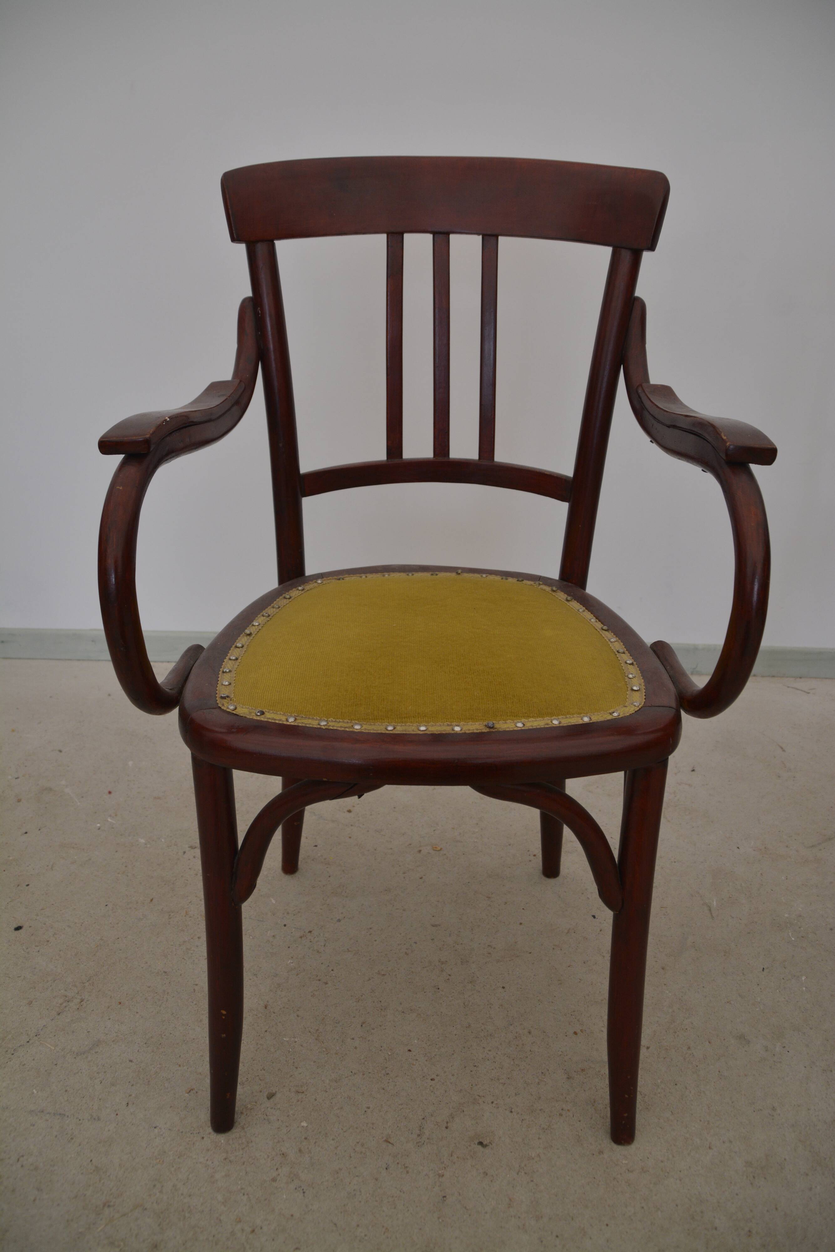 Set of 4 armchairs