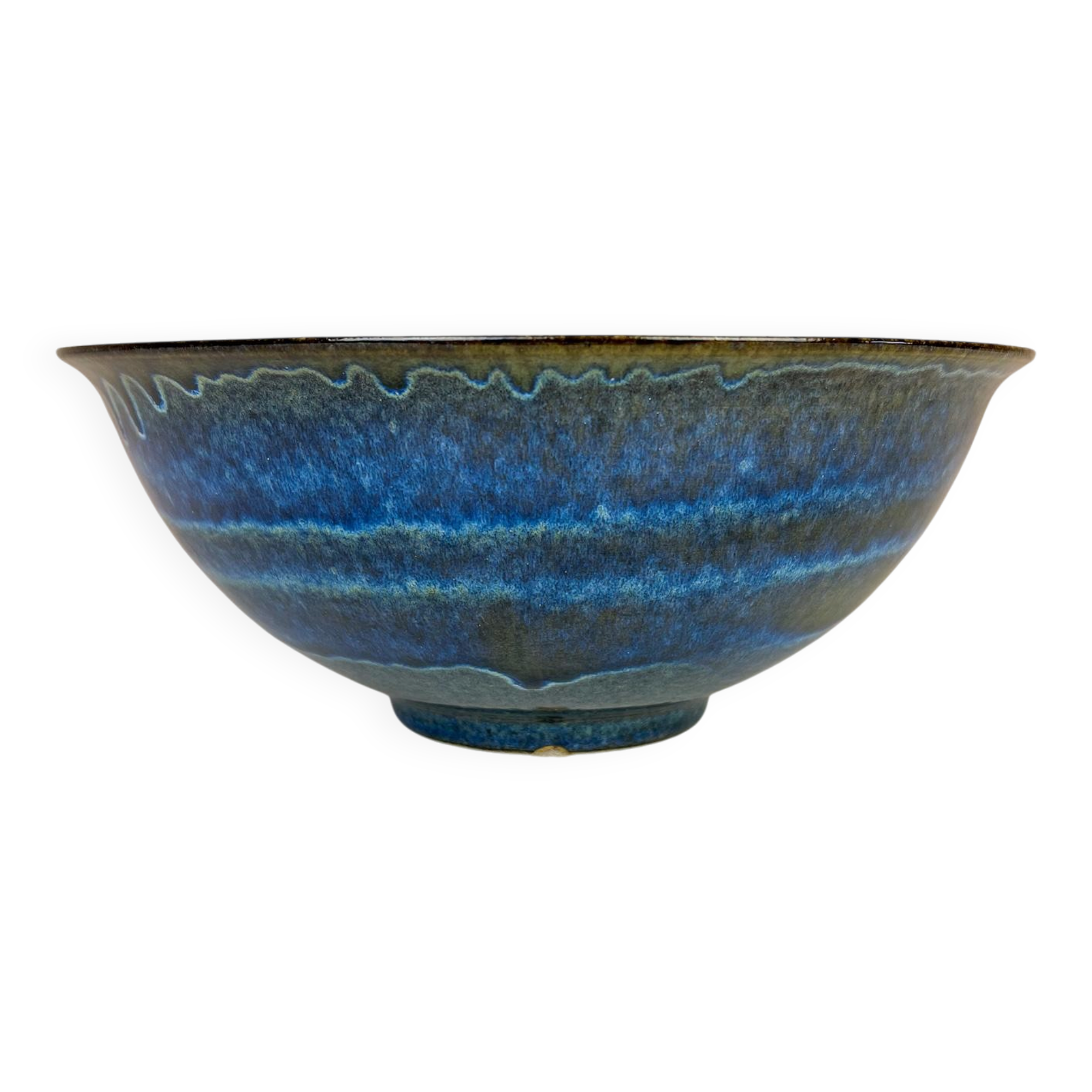 Modernist ceramic bowl by Carl-Harry Stålhane, Design Huset, Sweden.