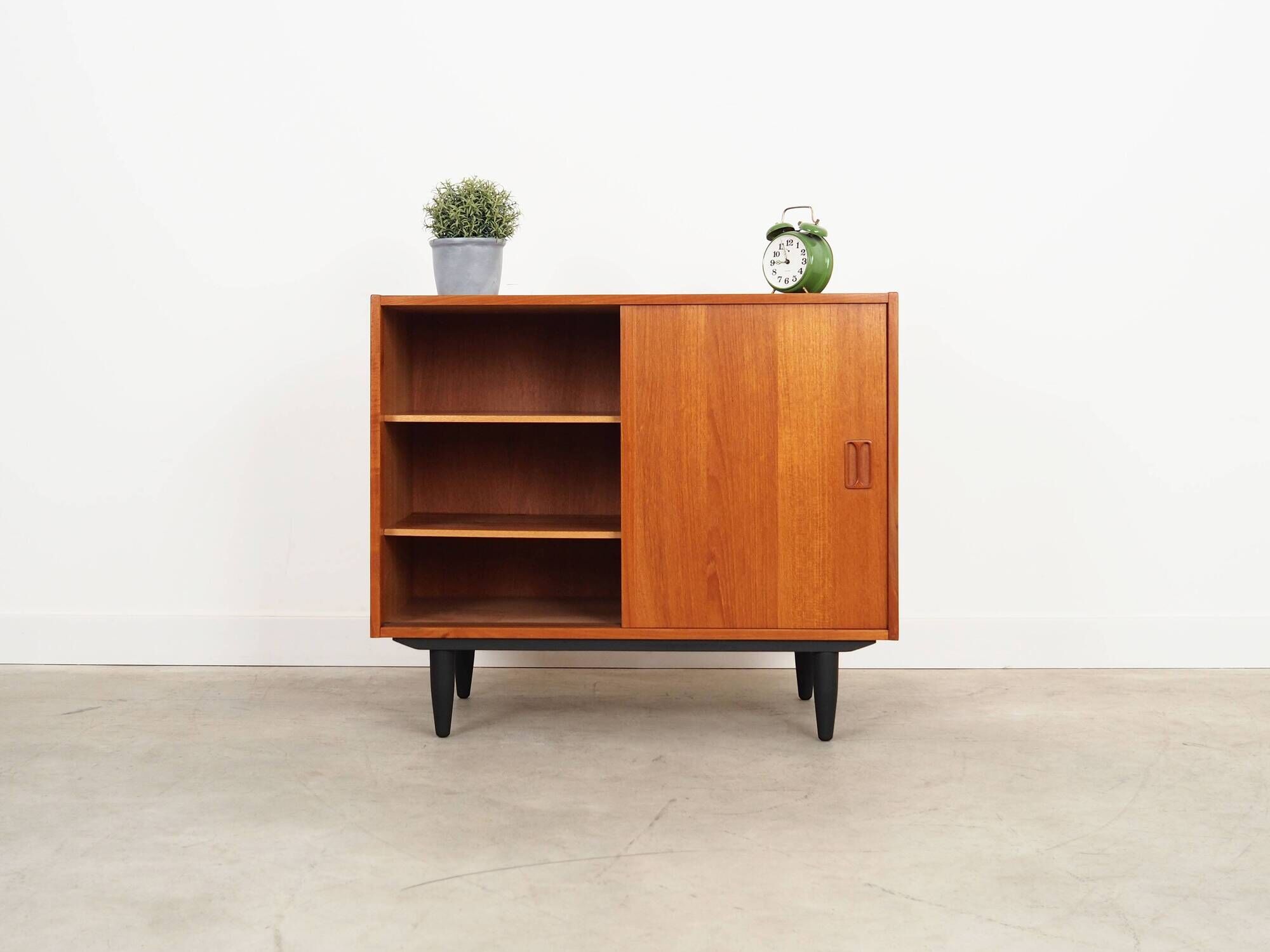 Danish teak cabinet by Niels J. Thorsø, 1970s