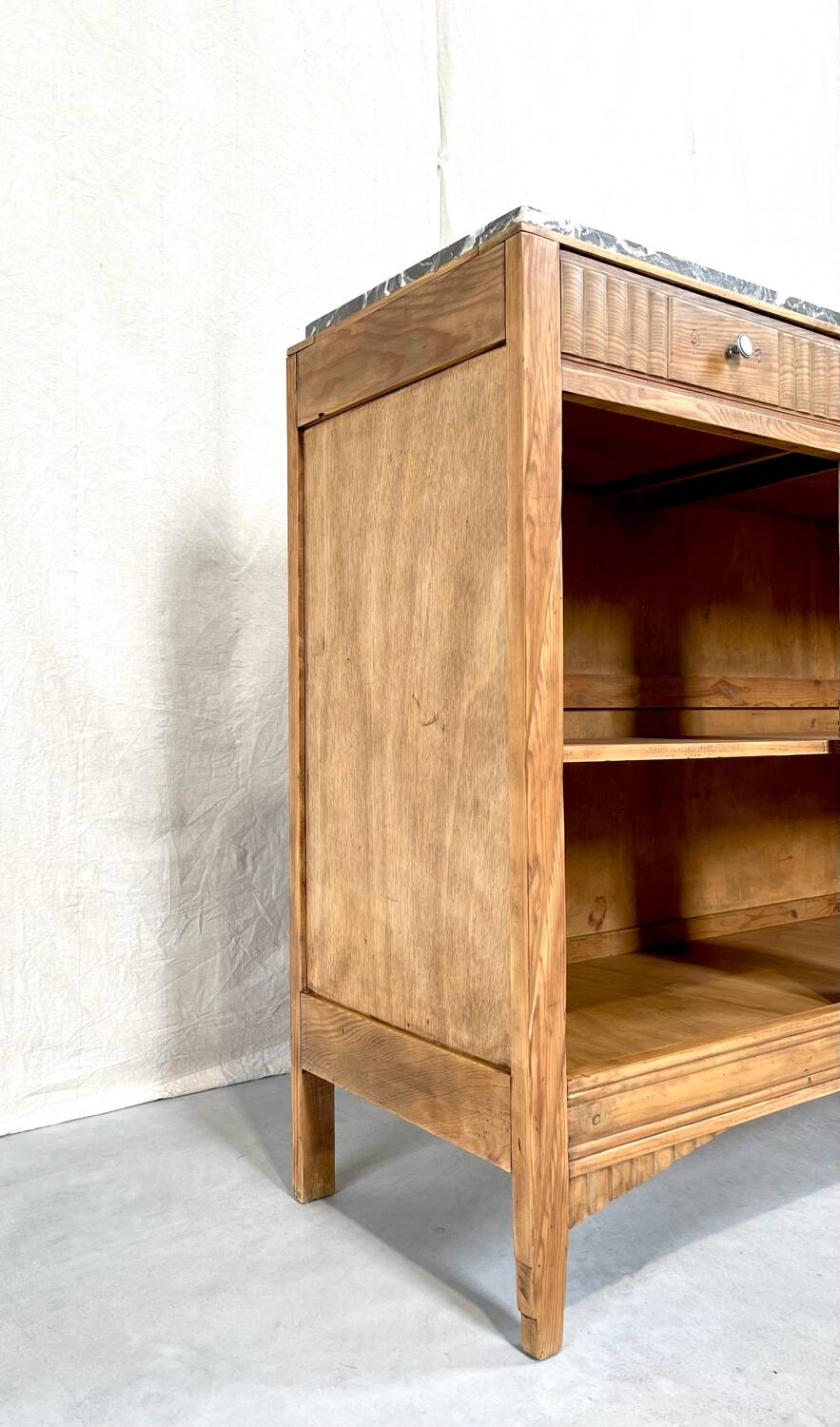 Antique low cabinet in wood and marble